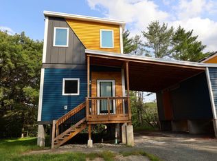 99 Latham Works Ln UNIT B, White River Junction, VT 05001