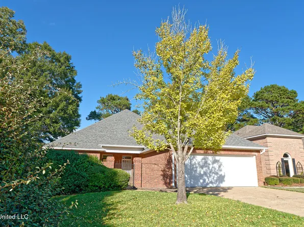 902 Oak Trl, Canton, MS 39046