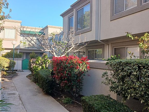 4th image of 18520 Mayall St Unit A
