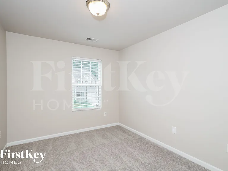 2550 Wood Bend Ln — Photo 14
