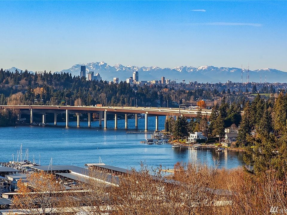 1st image of 4015 120th Ave SE