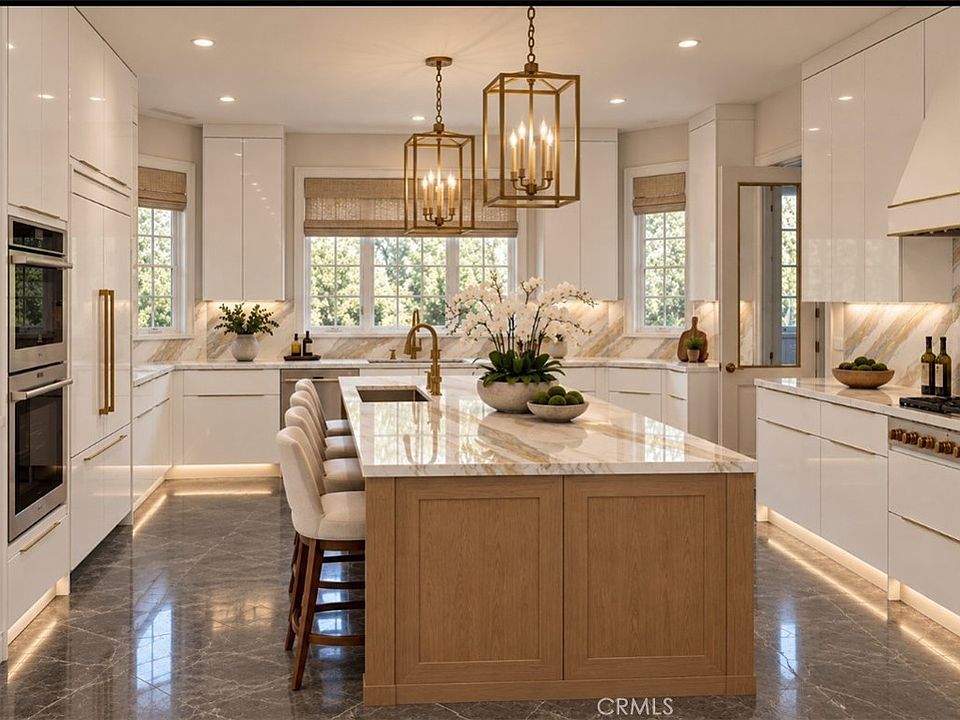 2nd image of 339 W Lemon Ave