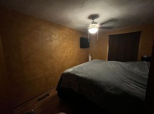 221 W 11th St, Cherokee, OK 73728