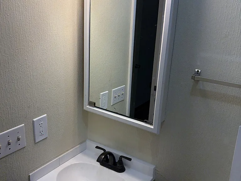 126 Sycamore Dr #126 — Photo 19
