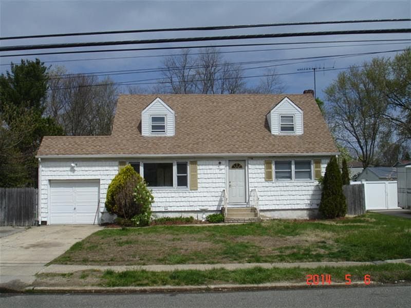 1st image of 99 Prairie Dr