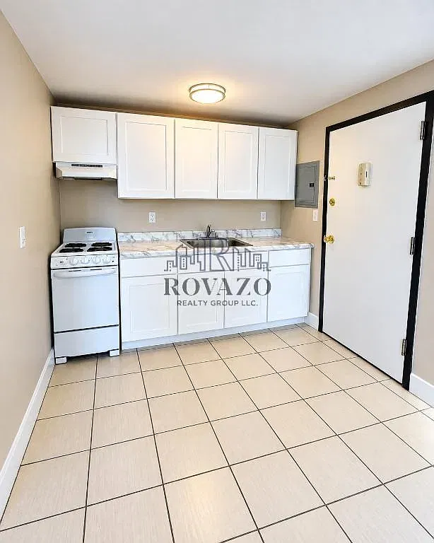 Studio, 500 sqft, $1,450 — Photo 1
