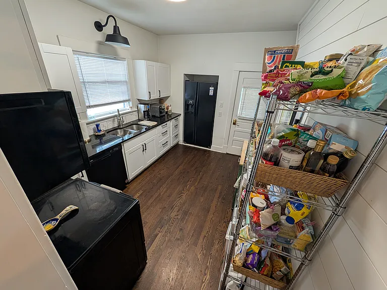 4417 Booth St — Photo 28