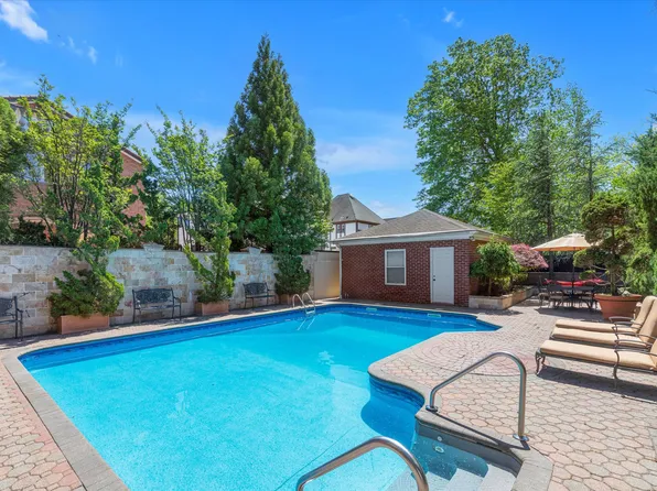 4 Point Crescent image 21 of 25