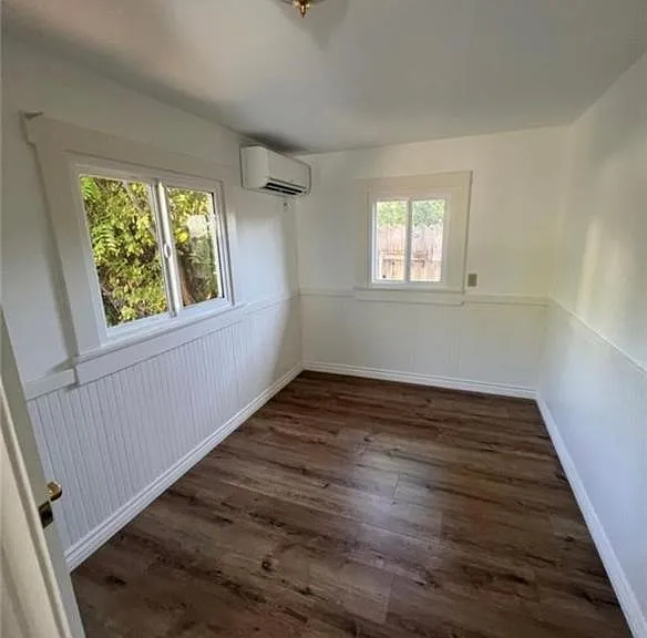 3527 E Del Mar Blvd — Photo 9