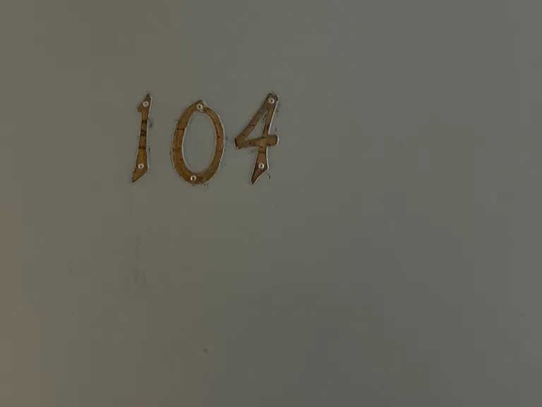 131 Wood St #104 — Photo 5
