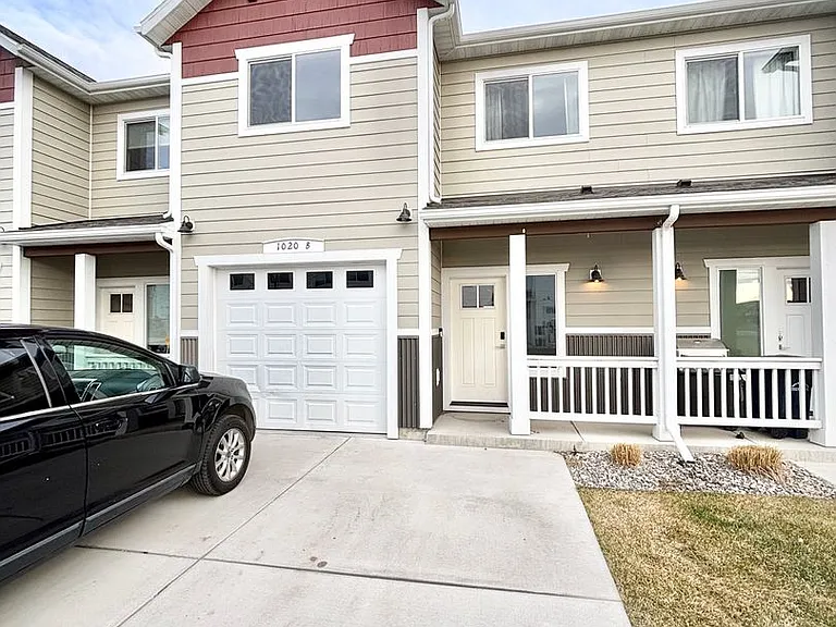 1020 Baxter Creek Way #B — Photo 2