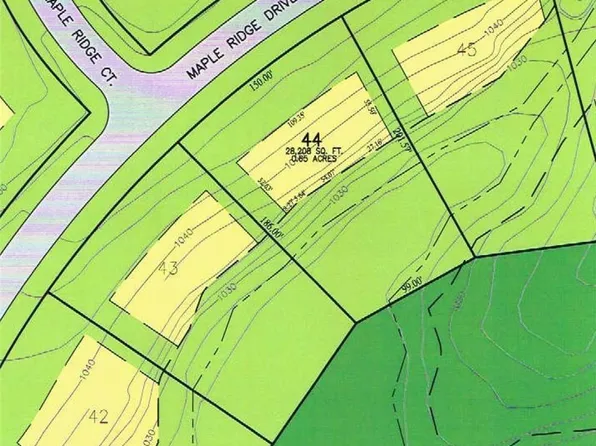 7513 Maple Ridge Dr, Clarkston, MI 48346