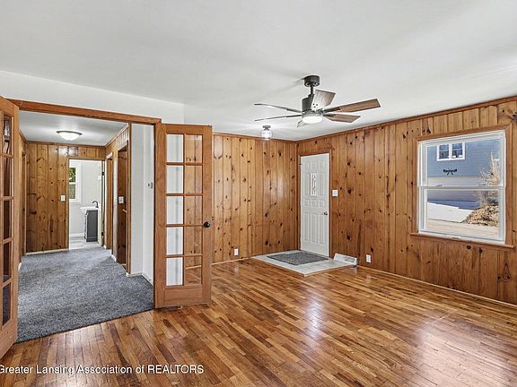 4th image of 225 Ackerson Lake Dr