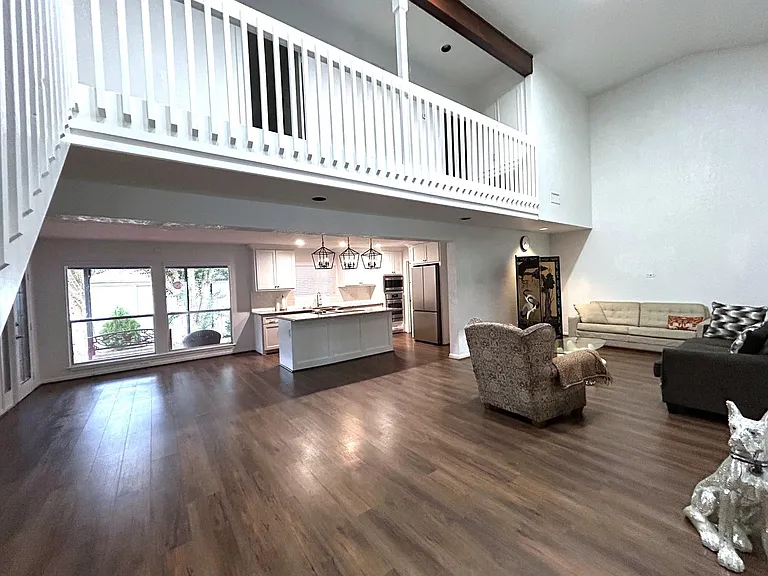 707 Trademark Pl — Photo 6