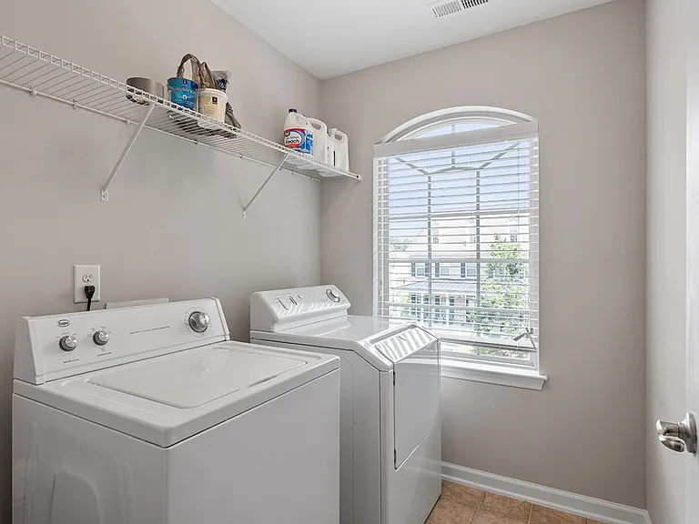 1121 Survada Ln — Photo 15