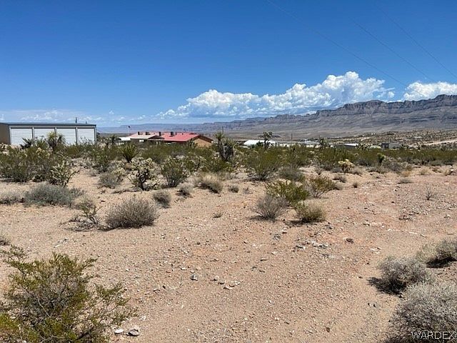 1st image of 305 E Tusayan Drive