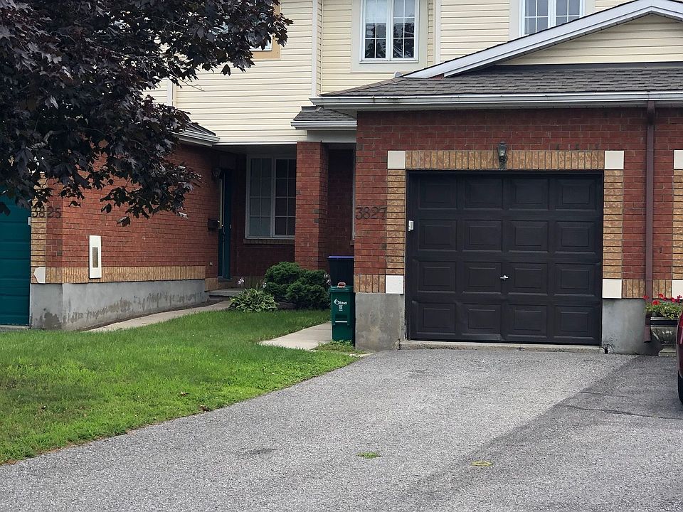 1st image of 3827 Crowsnest Ave