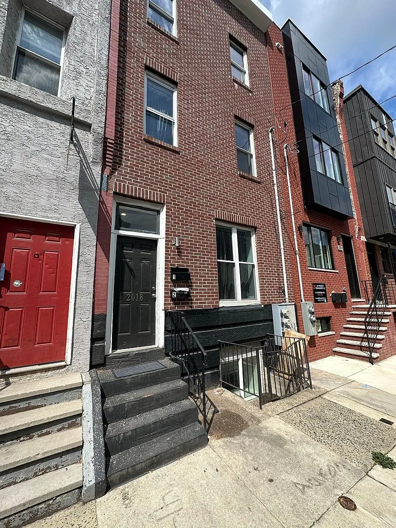 18th St N 2018 — Photo 1