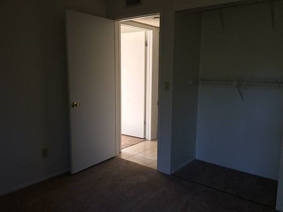 5th image of 3223 Fox Chase Cir N APT 101