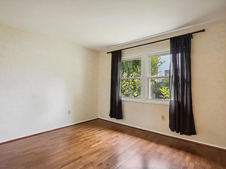 4607 Marshall Hall Ln — Photo 25