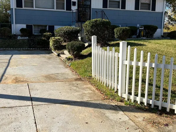 2208 Connecticut Ave, Landover, MD 20785