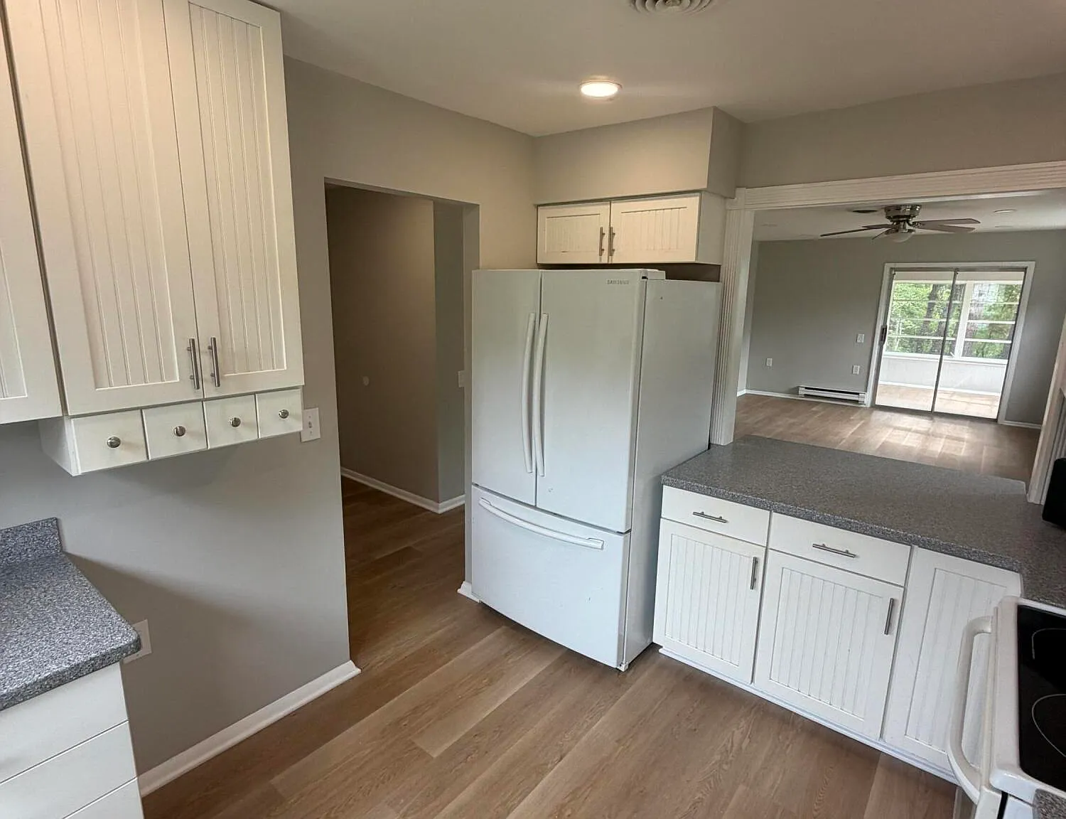 2 bed, 1101 sqft, $2,500 — Photo 2