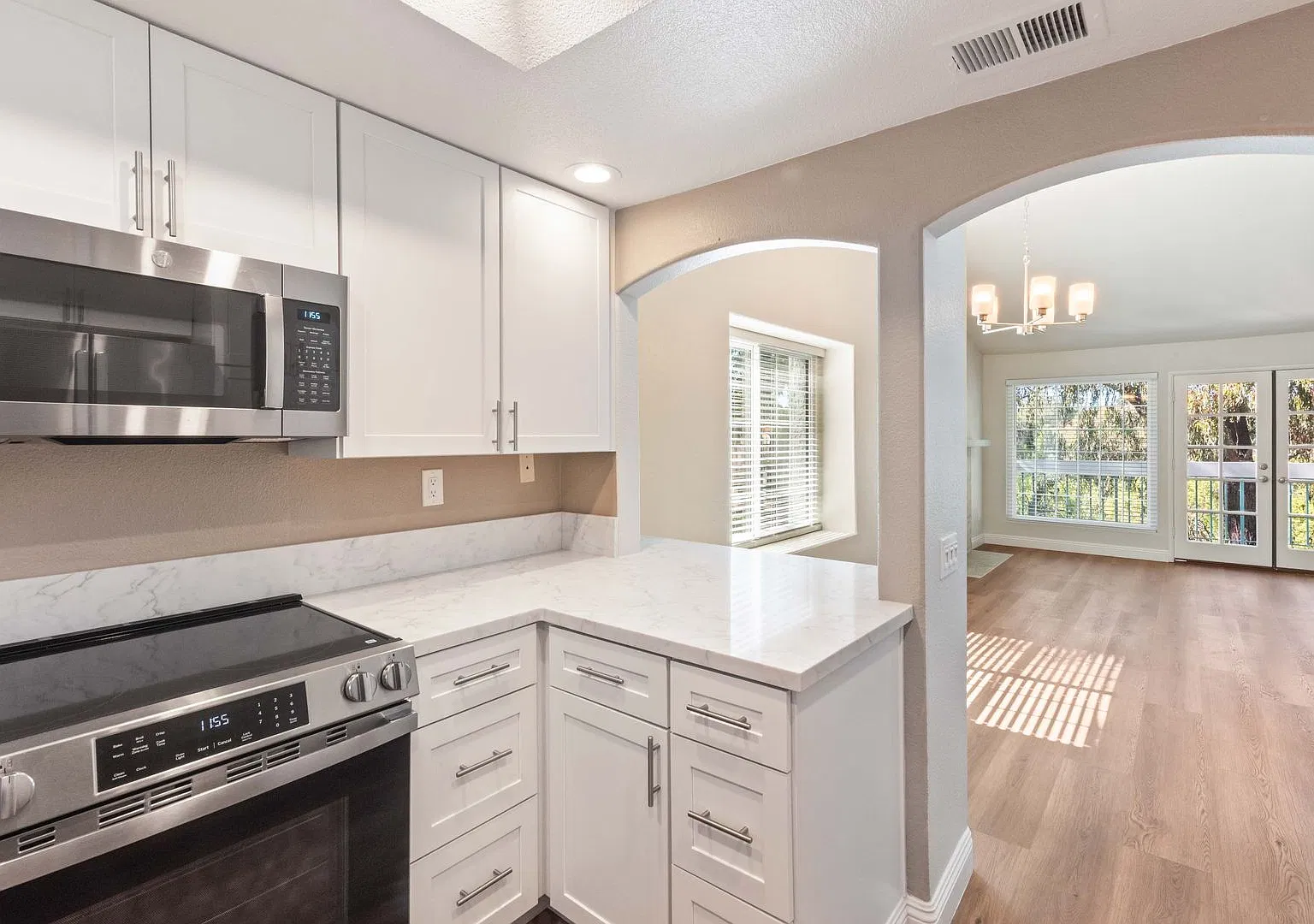 Updated 3-Bedroom Rancho Bernardo Condo with Vaulted Ceilings, Private Balcony & 2-Car Garage — Photo 2