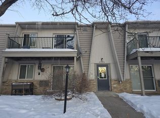 4326 Melody Ln APT 202, Madison, WI 53704