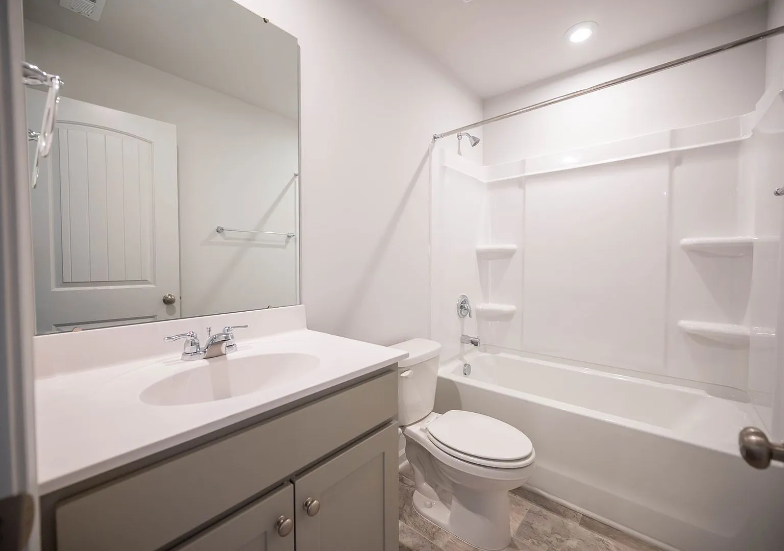 Brand new 4-bedroom / 3 Bath with a main-level guest suite in the sought after Barbour Farms comm... — Photo 4