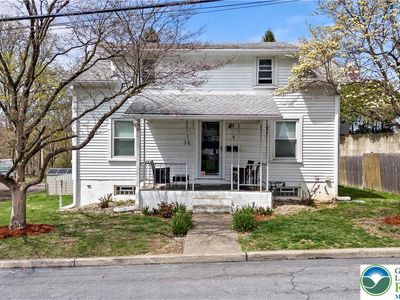 324 Grove St, Catasauqua, PA, 18032
