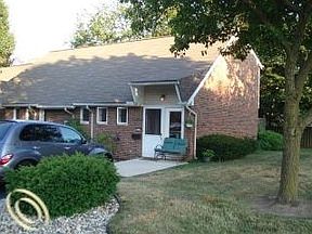 1st image of 729 Deer St