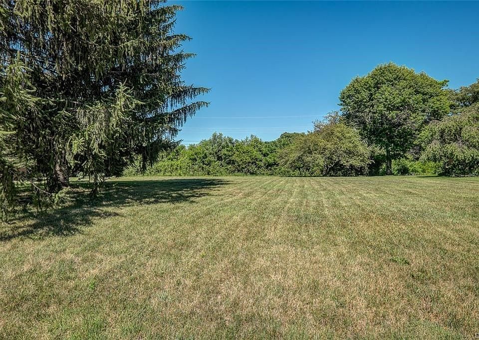 1st image of 47 Sexton Dr