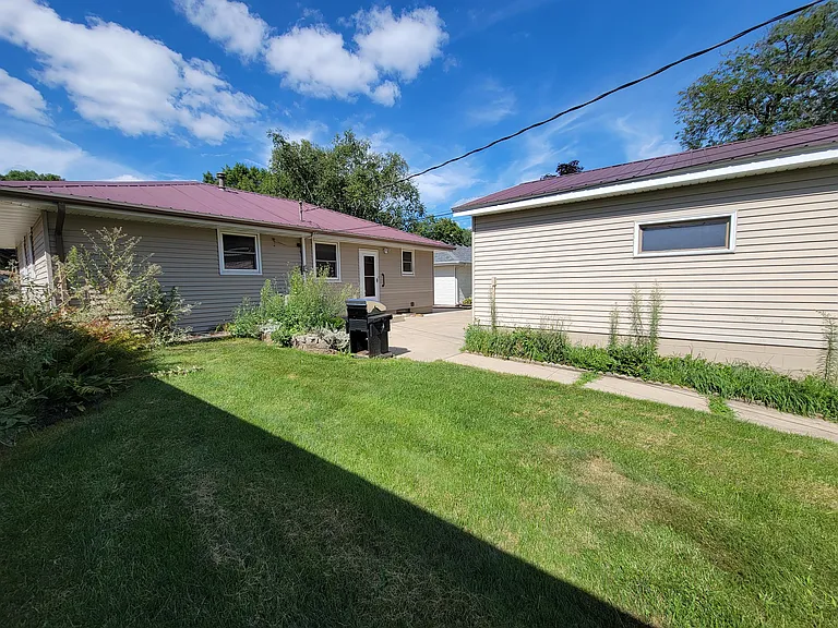 1442 Cascade St NW — Photo 4