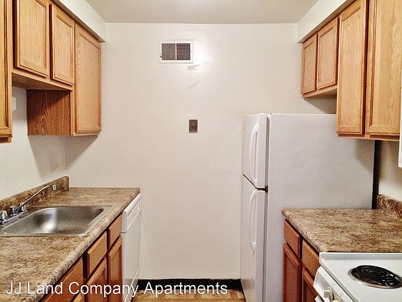5th image of 5824 E Liberty Blvd #2