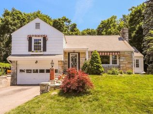 371 N Main St, Andover, MA 01810