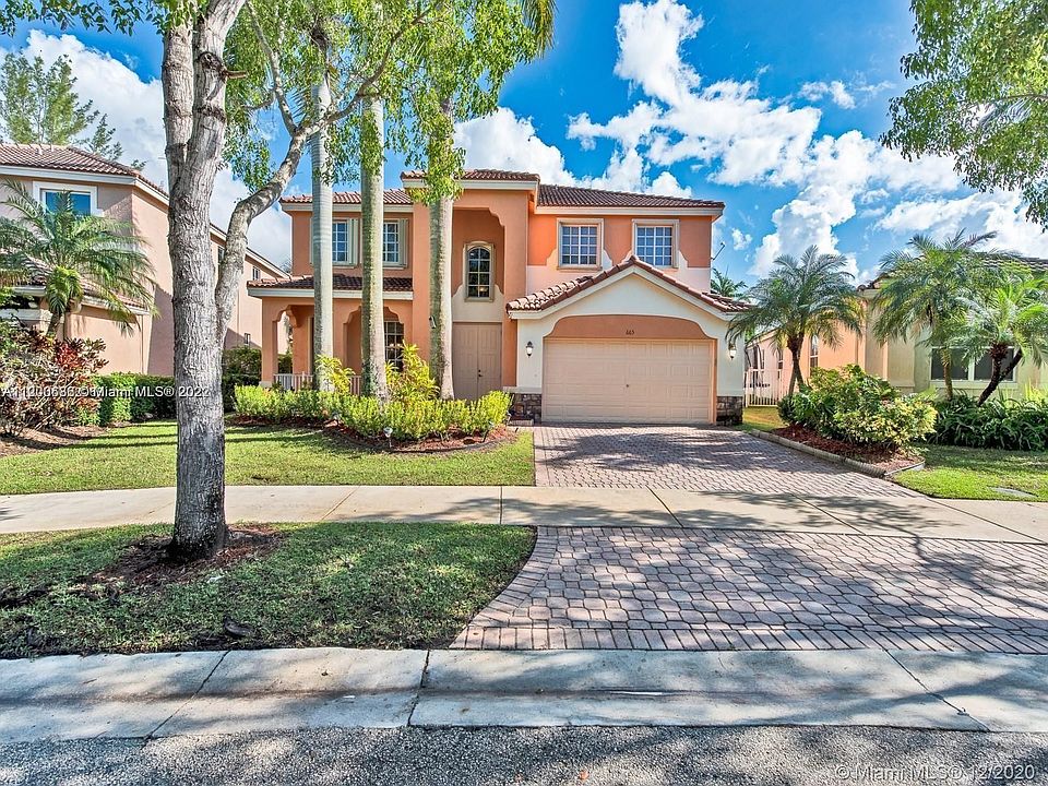 1st image of 665 Nandina Dr #665