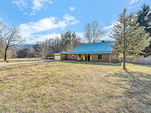 2nd image of 3305 Naff Rd