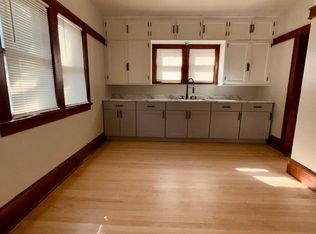 3530 N 39th St #1, Milwaukee, WI 53216