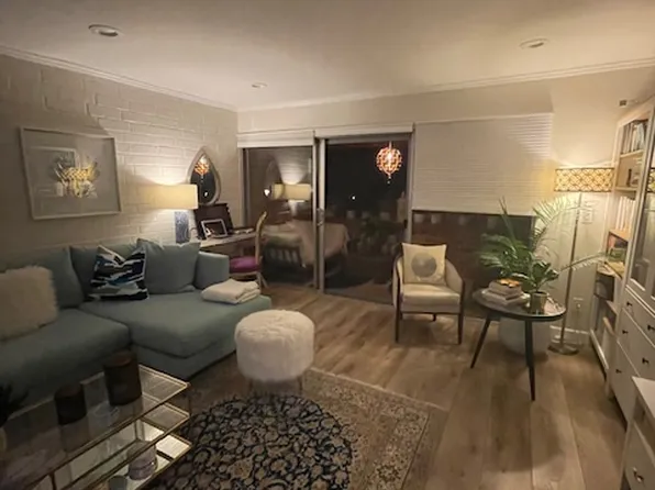 11750 W Sunset Blvd APT 405, Los Angeles, CA 90049