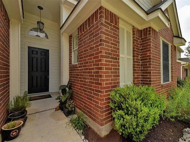 1st image of 224 Ashford Park Blvd