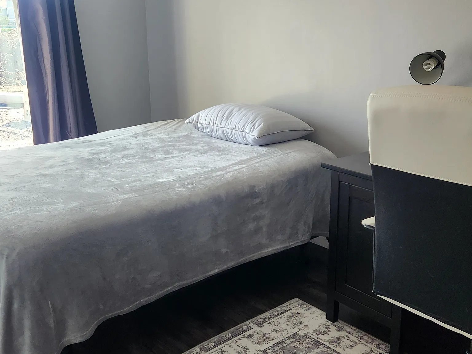 57 Fair Oaks Cres — Photo 4