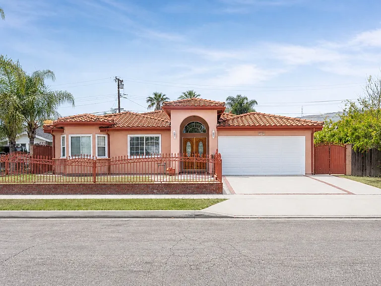 18626 Mescal St — Photo 19
