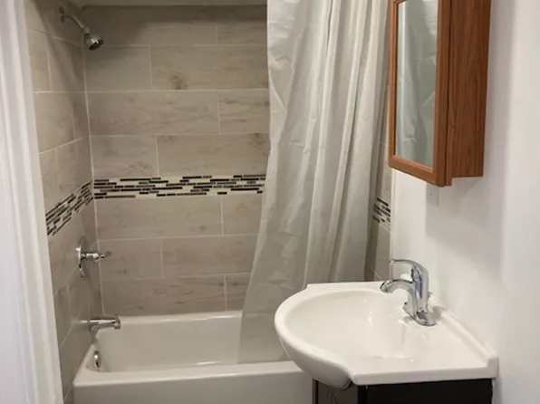 4938 N Penn St, Philadelphia, PA 19124