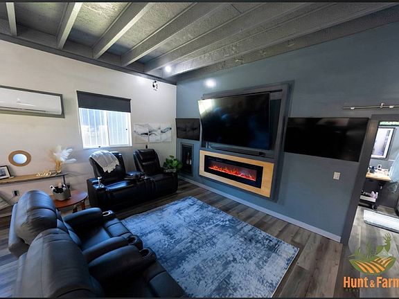 3rd image of 1500 Webb Ln