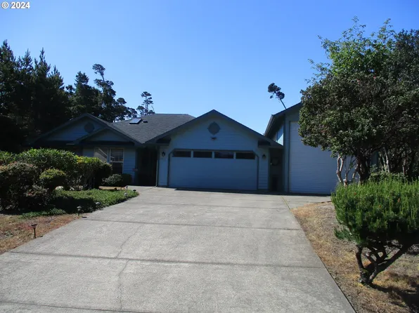 87820 Limpit Ln, Florence, OR 97439