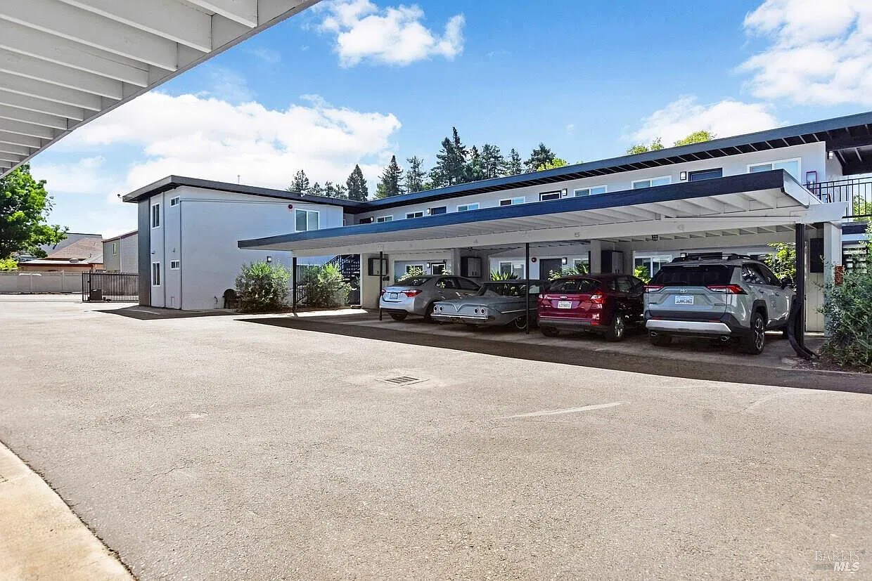 433 Sonoma Ave - Photo 3