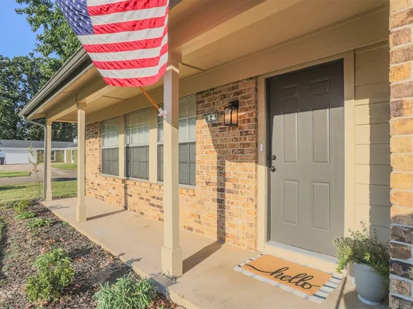 604 Manchester Dr, Idabel, OK 74745