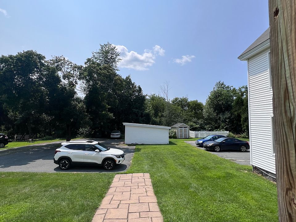 Dedicated private parking for 2 cars each unit