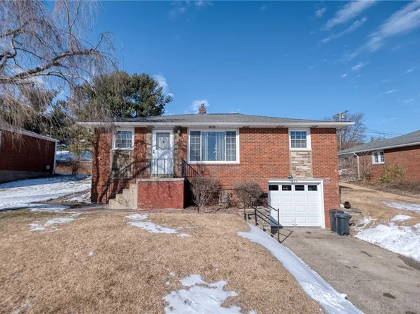 233 Bluemont Dr, West Mifflin, PA 15122