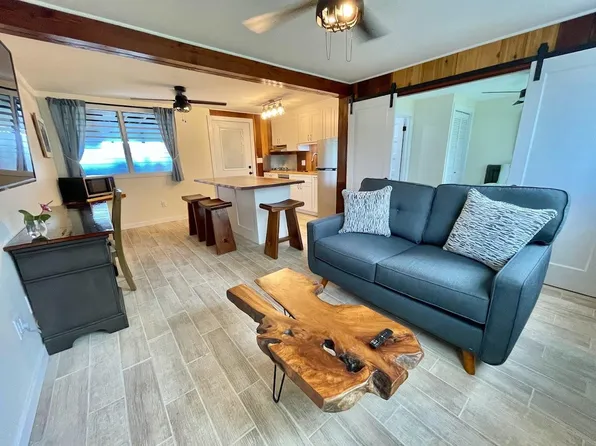 347 Ainako Ave #B, Hilo, HI 96720